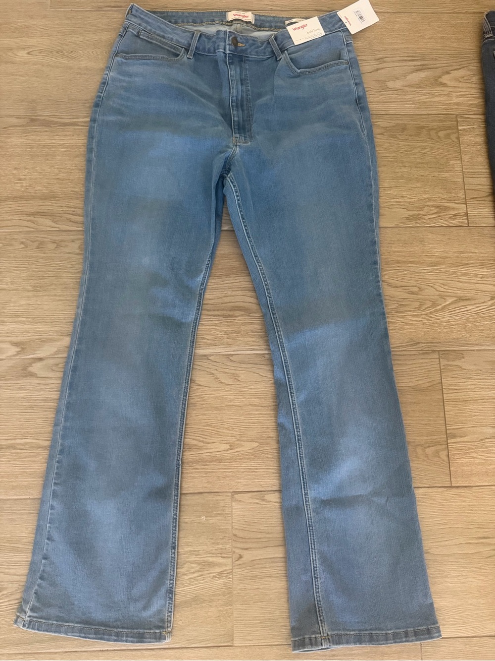 Wrangler Light Blue Boot-Cut Women's Jeans